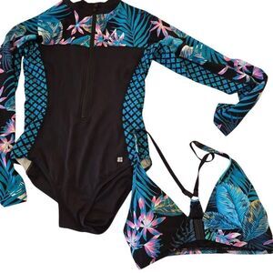 Beach House Sport Womens Black Sculpt Zip Front One Piece and Bikini Top Small